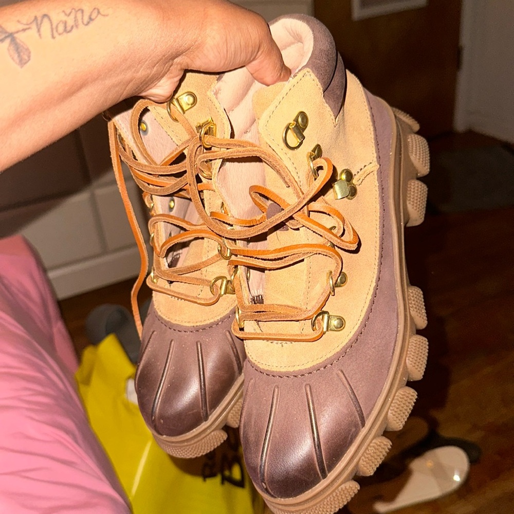 Sperry Boots